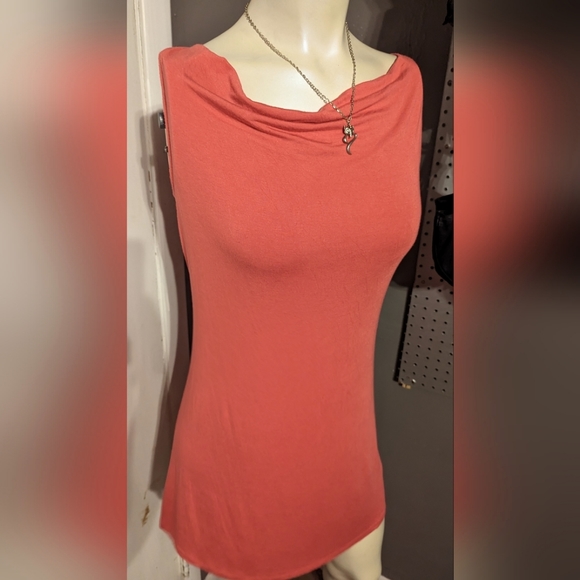 Jennifer Lopez sexy club party crowl neck dress in coral pink lemonade lace back - Picture 1 of 7